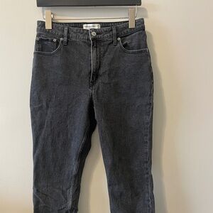 Abercrombie & Fitch Women's High Rise Mom Jean